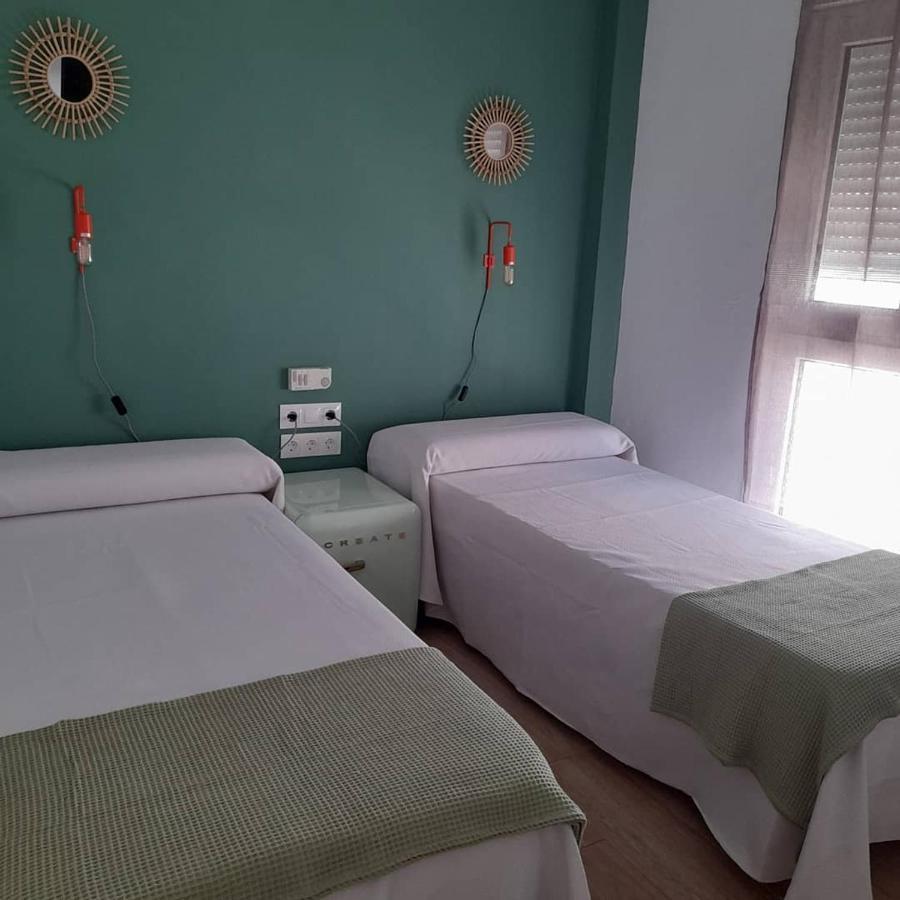 Hostal Casandra - Antiguo Hostal Los Valencianos Conil De La Frontera Dış mekan fotoğraf